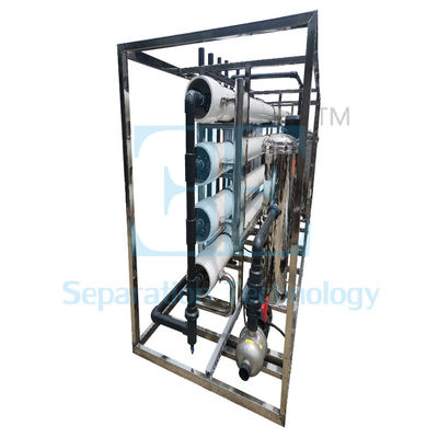 110-240V ভোল্টেজ RO কার্যকর এবং দীর্ঘস্থায়ী পরিস্রাবণ জন্য পানীয় জল সিস্টেম